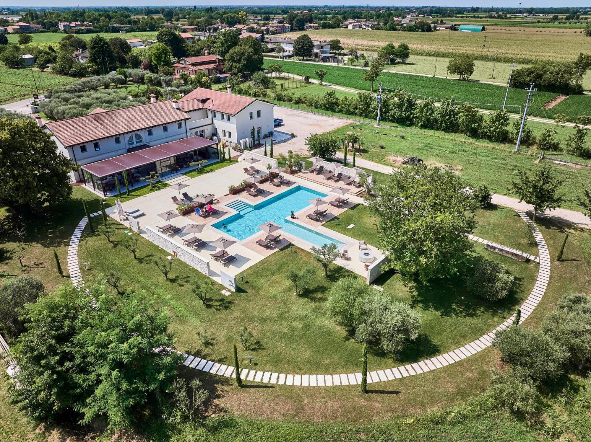 Agriturismo Zappare Farm Hotel Trevignano Exterior photo