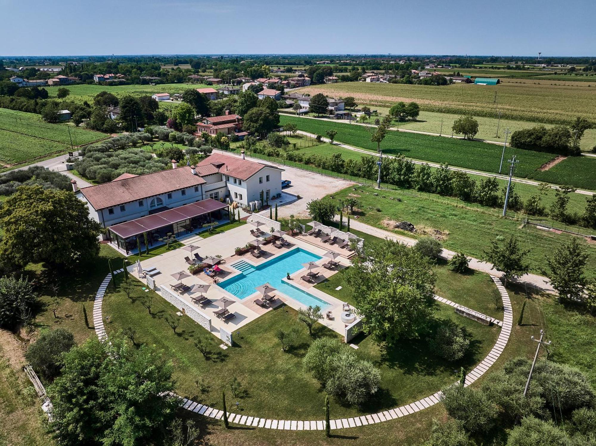 Agriturismo Zappare Farm Hotel Trevignano Exterior photo